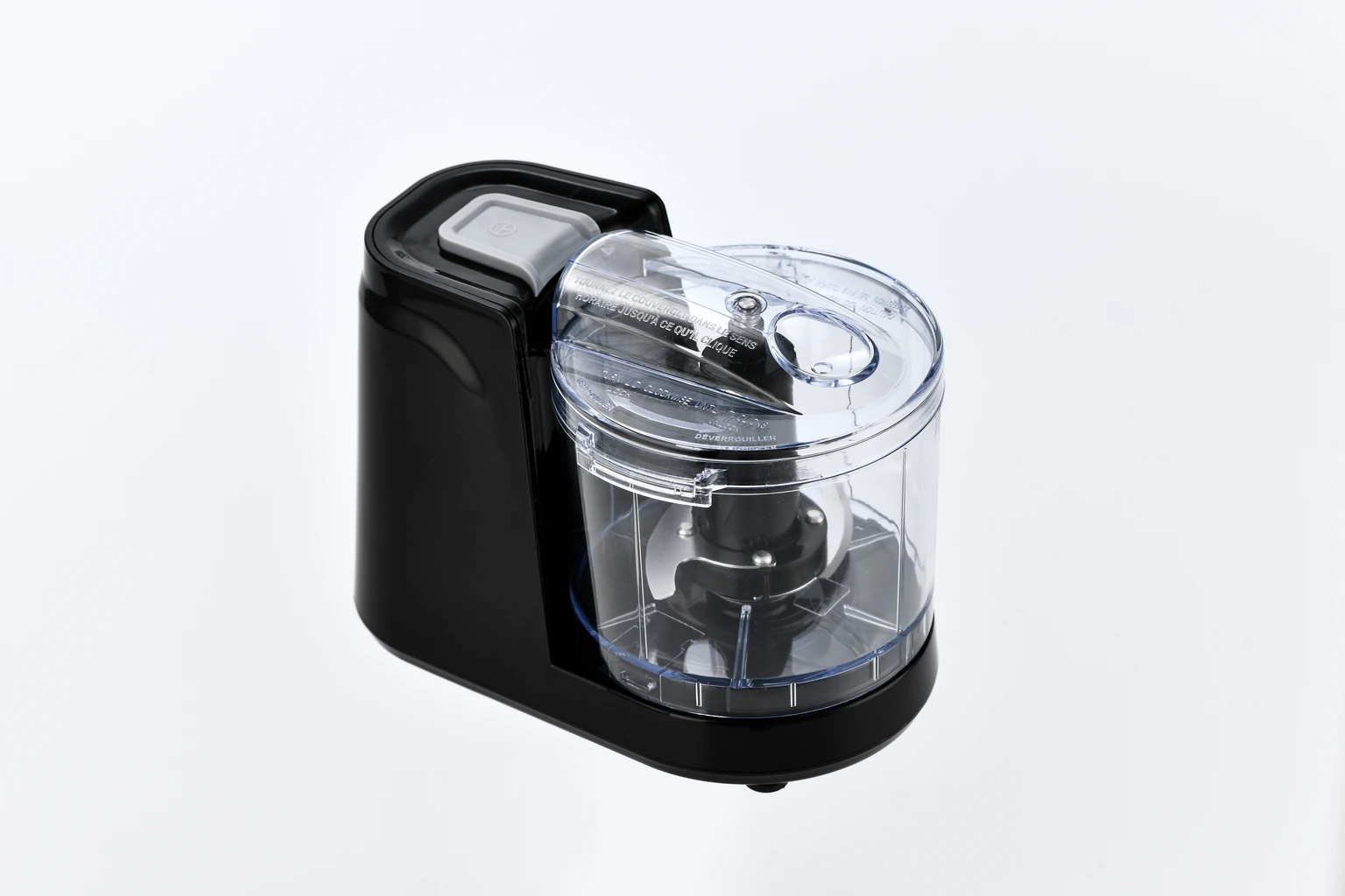 Verified studio photograph of the assembled black Golden-Yee DL201 food chopper